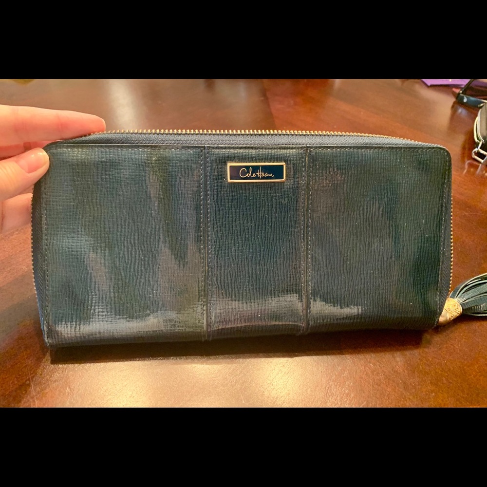 Cole Haan Continental travel wallet